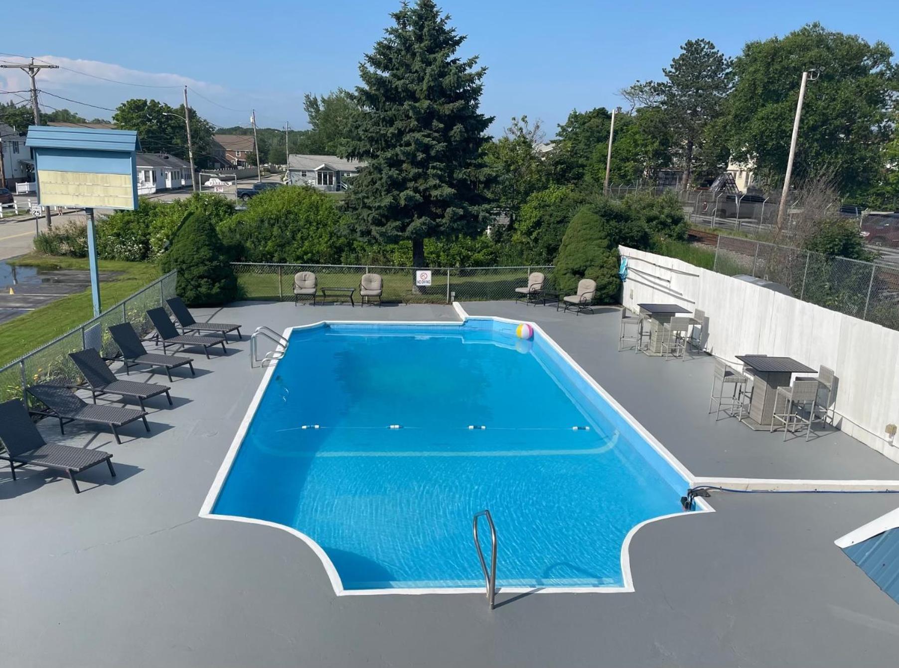 Seabreeze Motel Олд Орчард Бийч Екстериор снимка